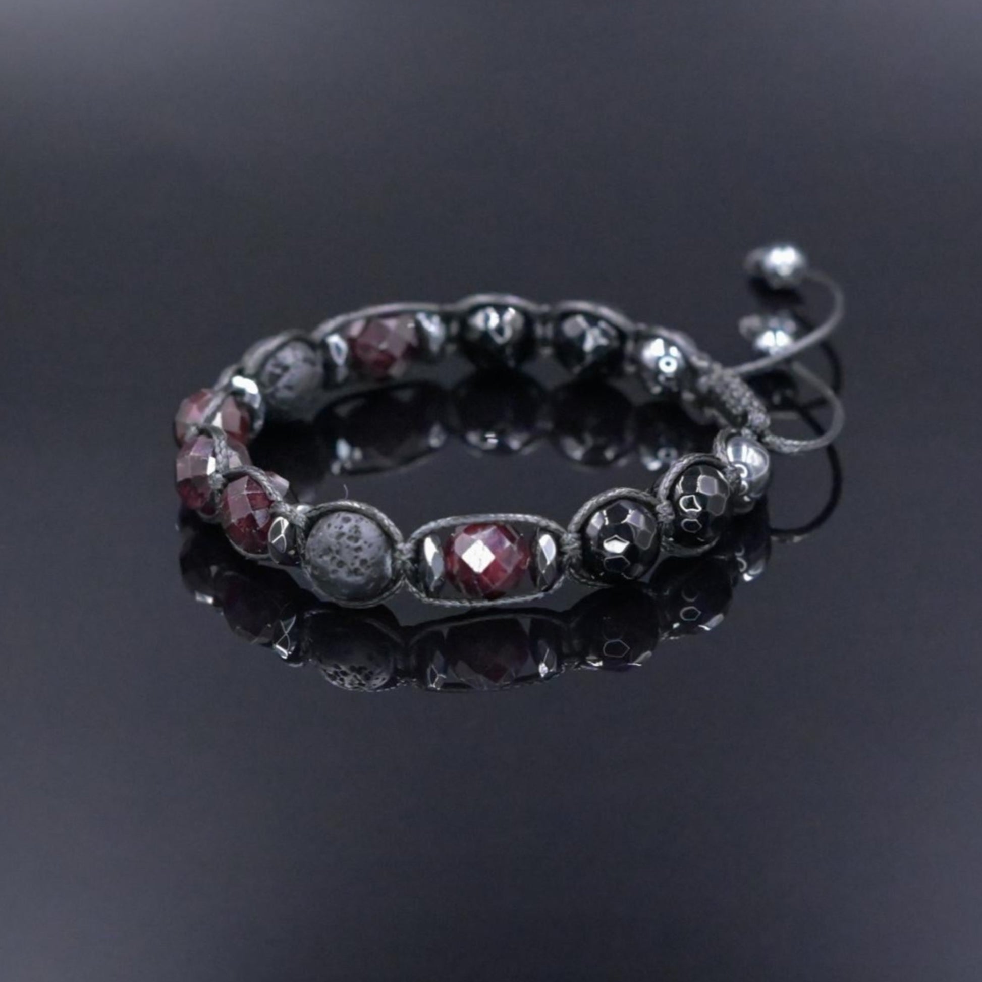 Men's Garnet Beaded Brcaelet - Black Agate & Lava Stone Bracelet - Adjustable Crystal Bracelet - Gift for Men - Macrame Bracelet for Men  - Shamballa Bracelet - Birthstone Bracelet - Gemstone Bracelet Men - Chakra Bracelet - Macrame Bracelet - Healing Bracelet - Valinde

