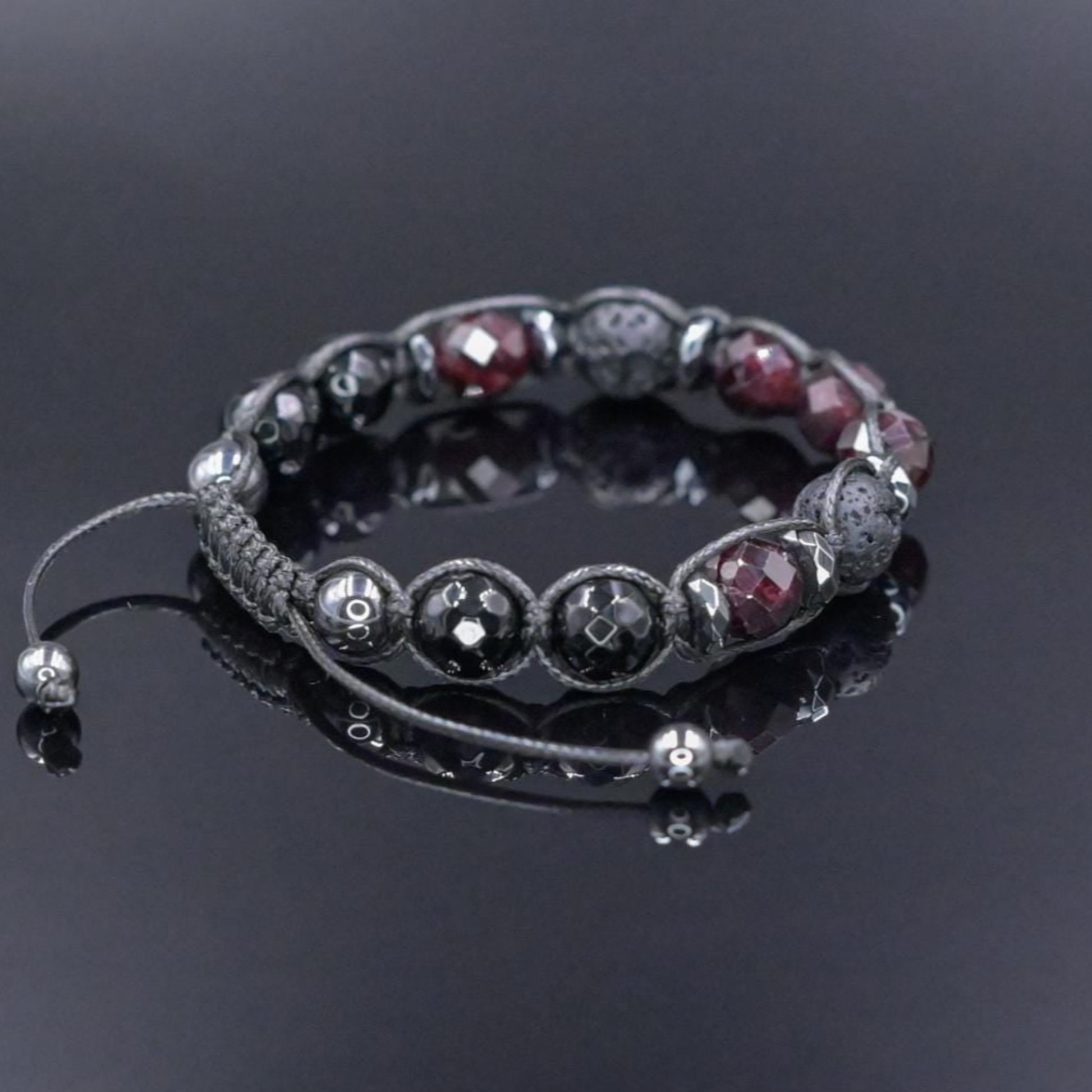 Men's Garnet Beaded Brcaelet - Black Agate & Lava Stone Bracelet - Adjustable Crystal Bracelet - Gift for Men - Macrame Bracelet for Men  - Shamballa Bracelet - Birthstone Bracelet - Gemstone Bracelet Men - Chakra Bracelet - Macrame Bracelet - Healing Bracelet - Valinde
