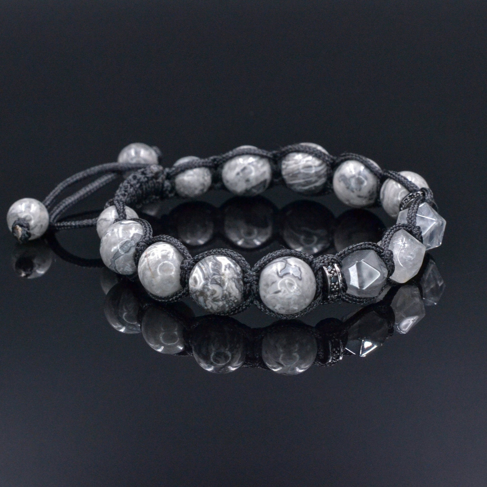 Graues Jaspis Armband, Herren Quarz Perlen Armband, Geschenk für Männer, Weihnachtsgeschenk, Jaspis Stein Armband, Makramee Armband - Shamballa Bracelet - Birthstone Bracelet - Gemstone Bracelet Men - Chakra Bracelet - Macrame Bracelet - Healing Bracelet - Valinde