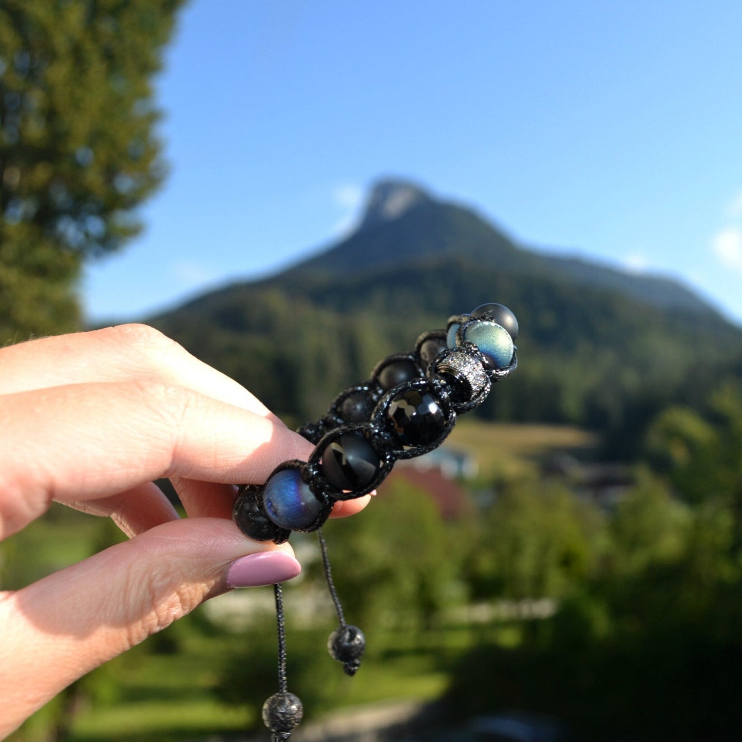 Men's Druzy Agate Black Onyx Lava Stone Beaded Bracelet, Gift for Men, Adjustable Macrame Braided Gemstone Bracelet, Braided Adjustable Gemstone Bead Bracelet, Genuine Raw Stone Jewelry, Gift for Men, Adjustable Braided Macrame Bracelet, Gift for Men - Shamballa Bracelet - Mantra Bracelet  -  Yoga Bracelet -  Birthstone Bracelet - Gemstone Bracelet Men - Chakra Bracelet - Macrame Bracelet - Healing Bracelet - Gift for Father - Gift For Men - Valinde
