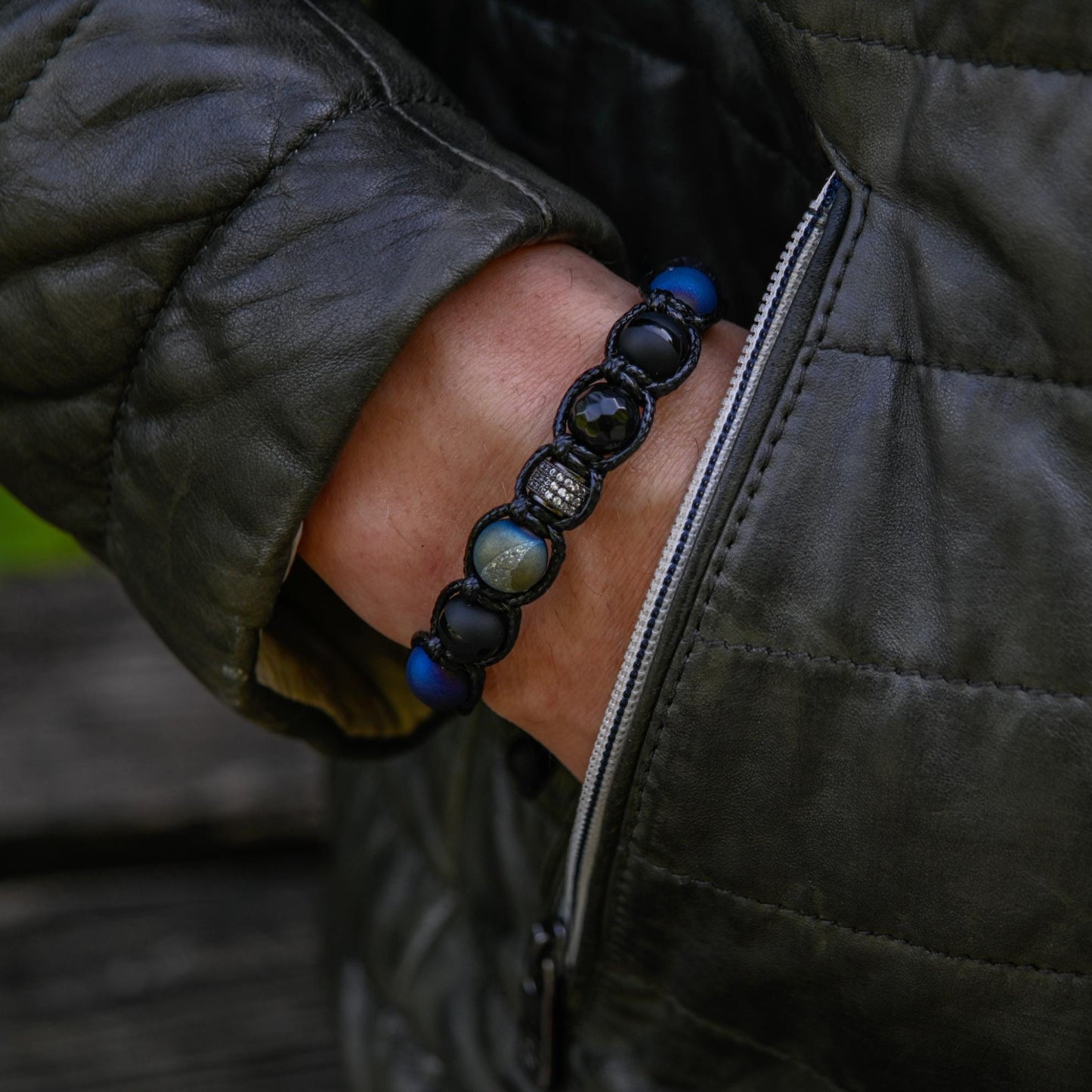 Men's Druzy Agate Black Onyx Lava Stone Beaded Bracelet, Gift for Men, Adjustable Macrame Braided Gemstone Bracelet, Braided Adjustable Gemstone Bead Bracelet, Genuine Raw Stone Jewelry, Gift for Men, Adjustable Braided Macrame Bracelet, Gift for Men - Shamballa Bracelet - Mantra Bracelet  -  Yoga Bracelet -  Birthstone Bracelet - Gemstone Bracelet Men - Chakra Bracelet - Macrame Bracelet - Healing Bracelet - Gift for Father - Gift For Men - Valinde
