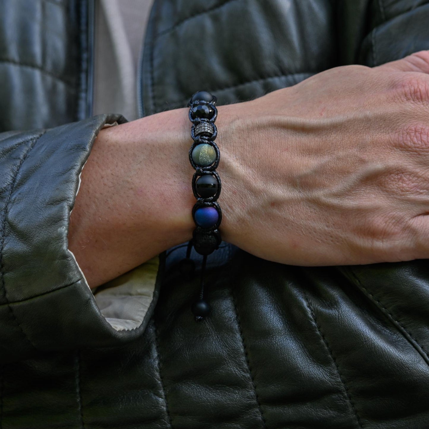 Men's Druzy Agate Black Onyx Lava Stone Beaded Bracelet, Gift for Men, Adjustable Macrame Braided Gemstone Bracelet, Braided Adjustable Gemstone Bead Bracelet, Genuine Raw Stone Jewelry, Gift for Men, Adjustable Braided Macrame Bracelet, Gift for Men - Shamballa Bracelet - Mantra Bracelet  -  Yoga Bracelet -  Birthstone Bracelet - Gemstone Bracelet Men - Chakra Bracelet - Macrame Bracelet - Healing Bracelet - Gift for Father - Gift For Men - Valinde
