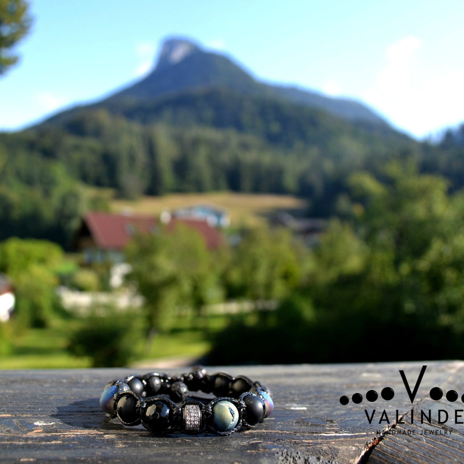 Men's Druzy Agate Black Onyx Lava Stone Beaded Bracelet, Gift for Men, Adjustable Macrame Braided Gemstone Bracelet, Braided Adjustable Gemstone Bead Bracelet, Genuine Raw Stone Jewelry, Gift for Men, Adjustable Braided Macrame Bracelet, Gift for Men - Shamballa Bracelet - Mantra Bracelet  -  Yoga Bracelet -  Birthstone Bracelet - Gemstone Bracelet Men - Chakra Bracelet - Macrame Bracelet - Healing Bracelet - Gift for Father - Gift For Men - Valinde
