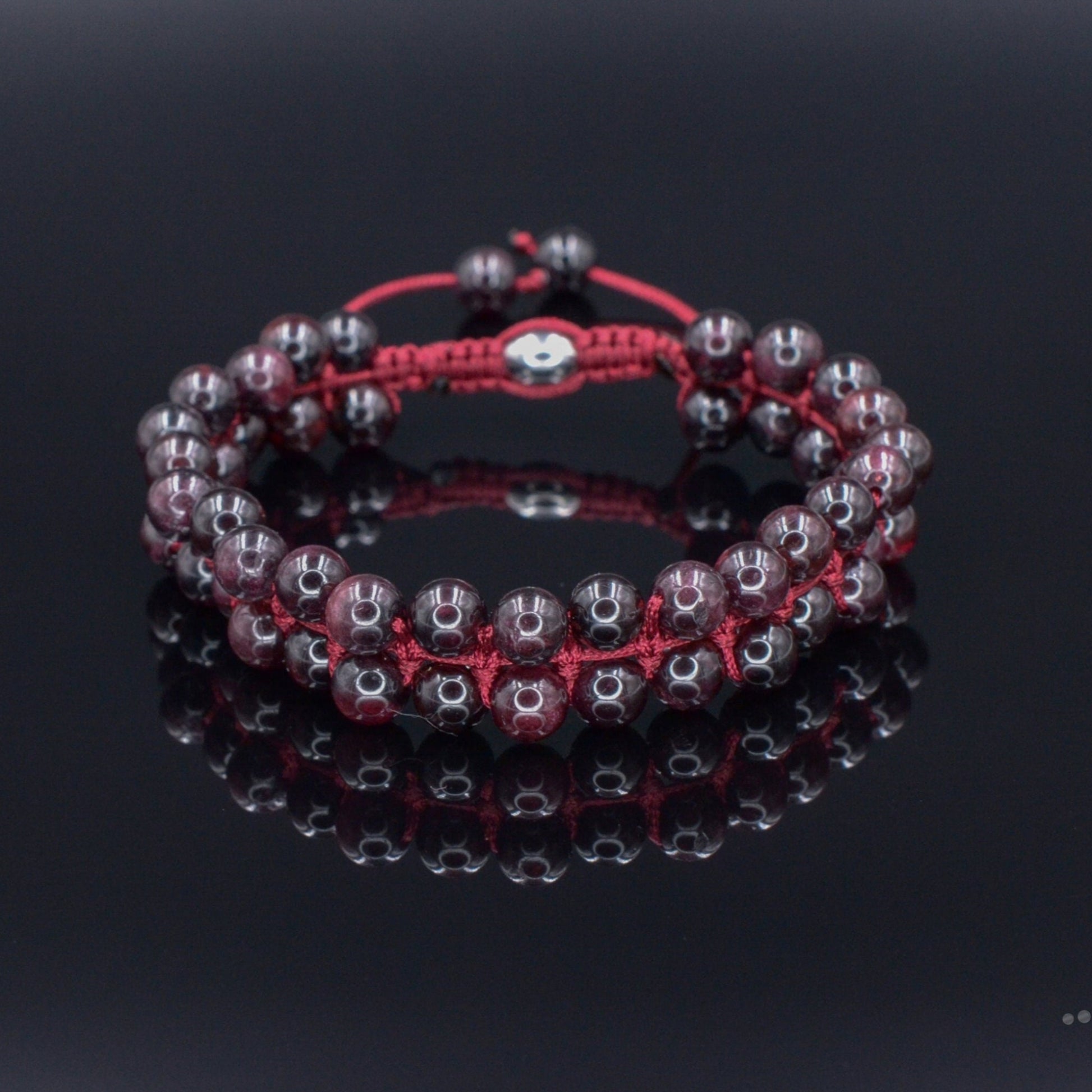 Granat Doppelarmband Herren Stein Armband Edelstein Perlen Armband zweireihig Armband Geschenk für Mann Verstellbares Makramee Armband  - Shamballa Bracelet - Birthstone Bracelet - Gemstone Bracelet Men - Chakra Bracelet - Macrame Bracelet - Healing Bracelet - Valinde