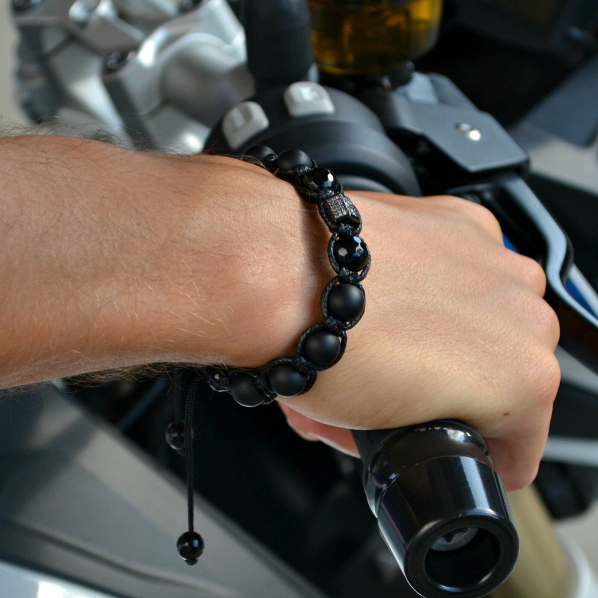 Men's Black Gemstone Bracelet Cubic Zirconia Bracelet Agate Bracelet Macrame Onyx Bracelet Gift for Men Adjustable Macrame Bracelet - Shamballa Bracelet - Mantra Bracelet  -  Yoga Bracelet -  Birthstone Bracelet - Gemstone Bracelet Men - Chakra Bracelet - Macrame Bracelet - Healing Bracelet - Gift for Father - Gift For Men - Valinde
