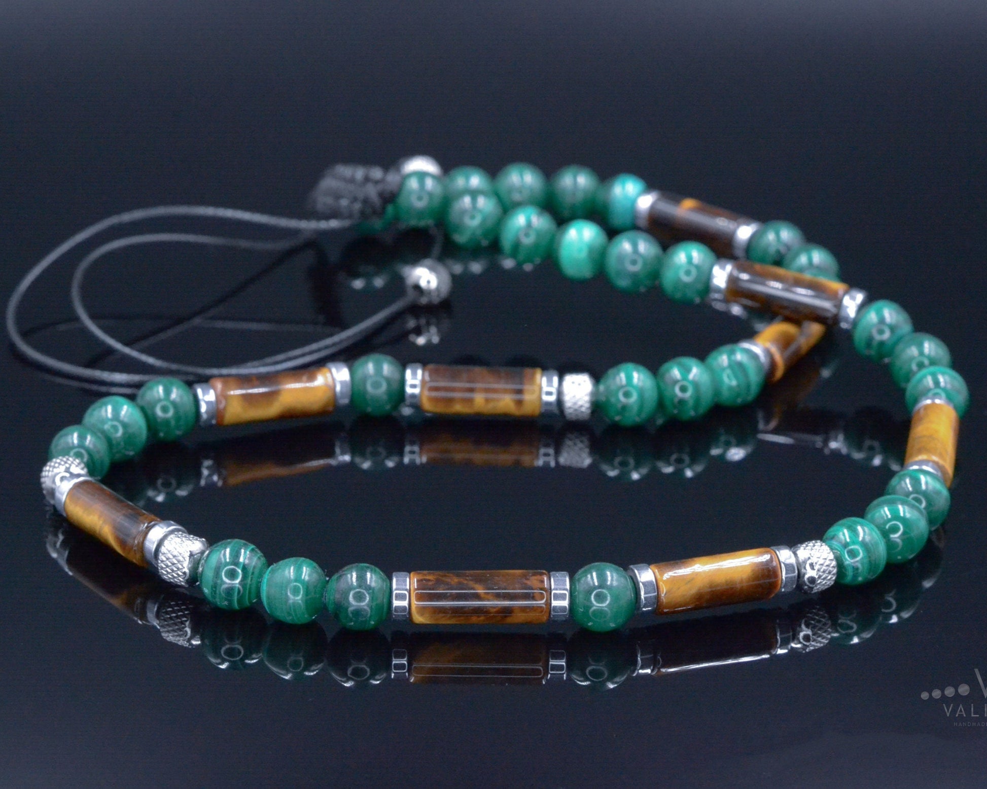 Malachite Short Necklace Men - Men's Gemstone Tiger's Eye Beads Necklace - Gift for Men - Christmas Gift - Adjustable Crystal Necklace  - Shamballa Necklace - Birthstone Necklace - Gemstone Necklace Men - Chakra Necklace - Macrame Necklace  - Healing Necklace - Valinde
