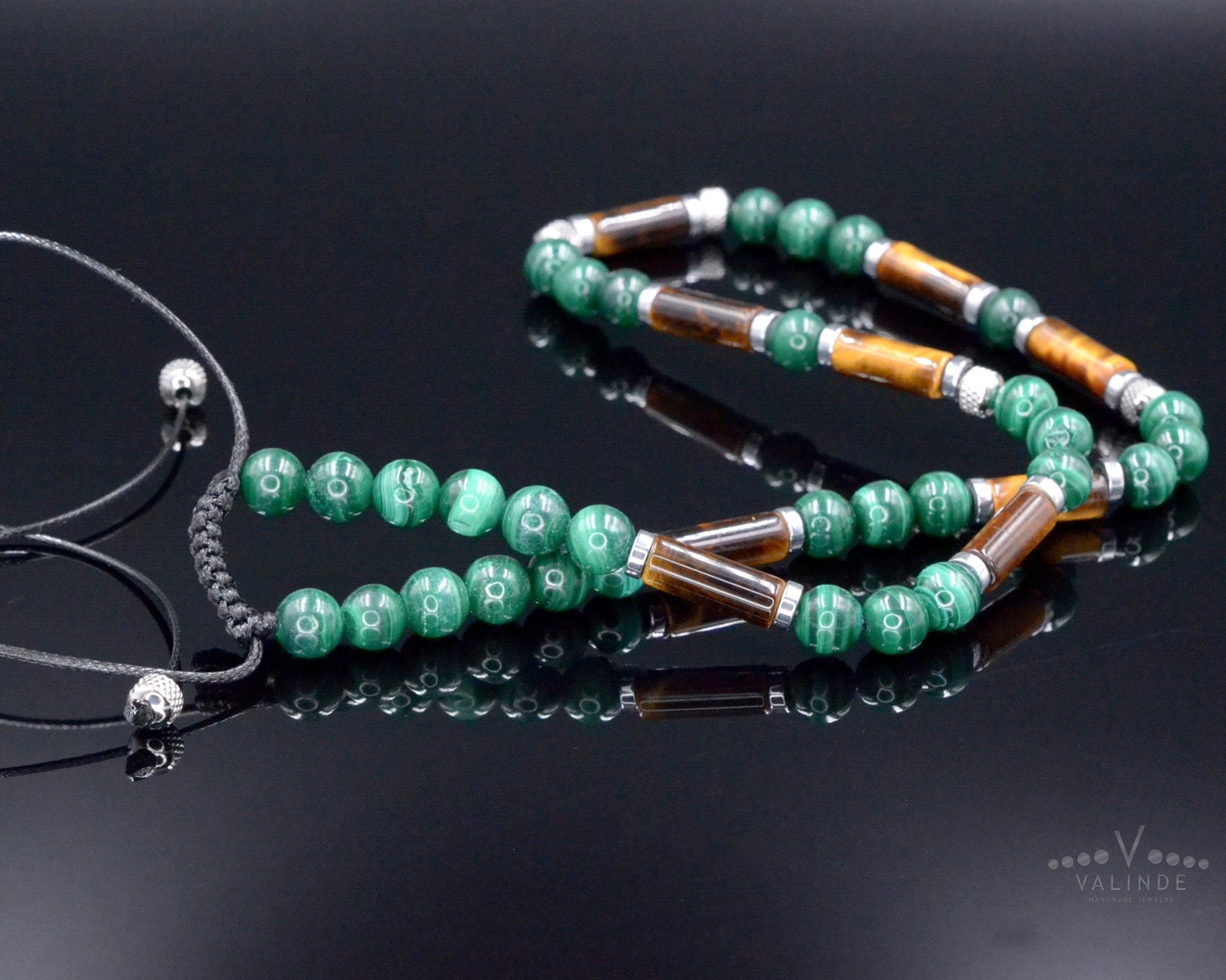 Malachite Short Necklace Men - Men's Gemstone Tiger's Eye Beads Necklace - Gift for Men - Christmas Gift - Adjustable Crystal Necklace  - Shamballa Necklace - Birthstone Necklace - Gemstone Necklace Men - Chakra Necklace - Macrame Necklace  - Healing Necklace - Valinde
