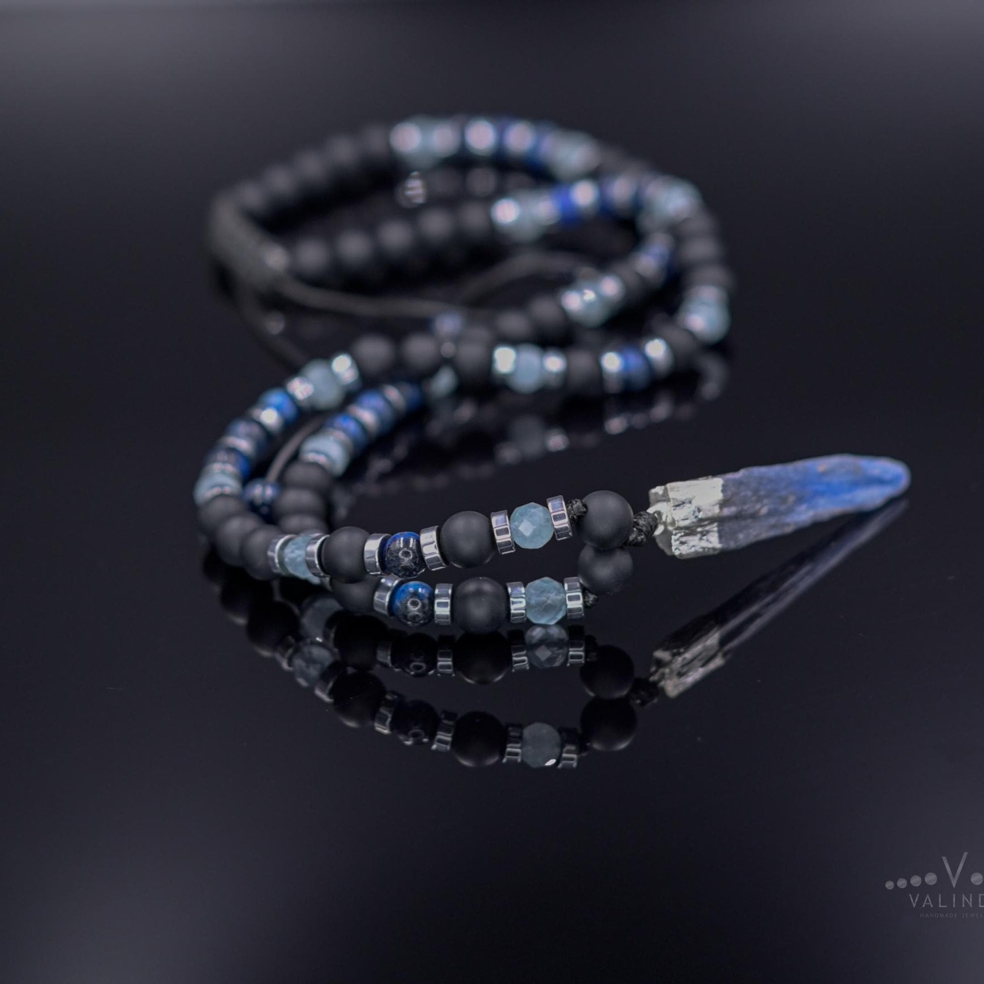Men's Kyanite Long Necklace, Raw Kyanite Pendant Necklace, Aquamarine Onyx Crystal Beaded Necklace, Gift for Men,Adjustable Necklace for Men - Shamballa Necklace - Birthstone Necklace - Gemstone Necklace Men - Chakra Necklace - Macrame Necklace  - Healing Necklace - Valinde
