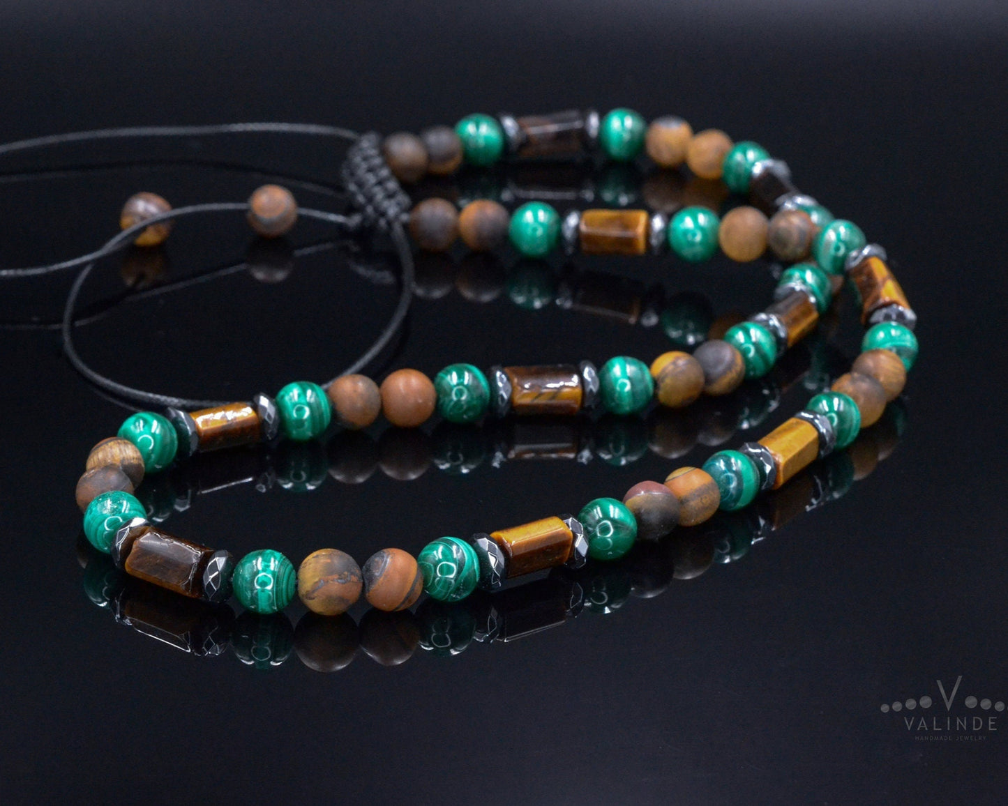 Malachite Tiger's Eye Crystal Necklace - Men's Short Beaded Necklace - Gift for Men - Adjustable Surfer Necklace - Malachite Jewelry for Men - - Shamballa Necklace - Birthstone Necklace - Gemstone Necklace Men - Chakra Necklace - Macrame Necklace  - Healing Necklace 

