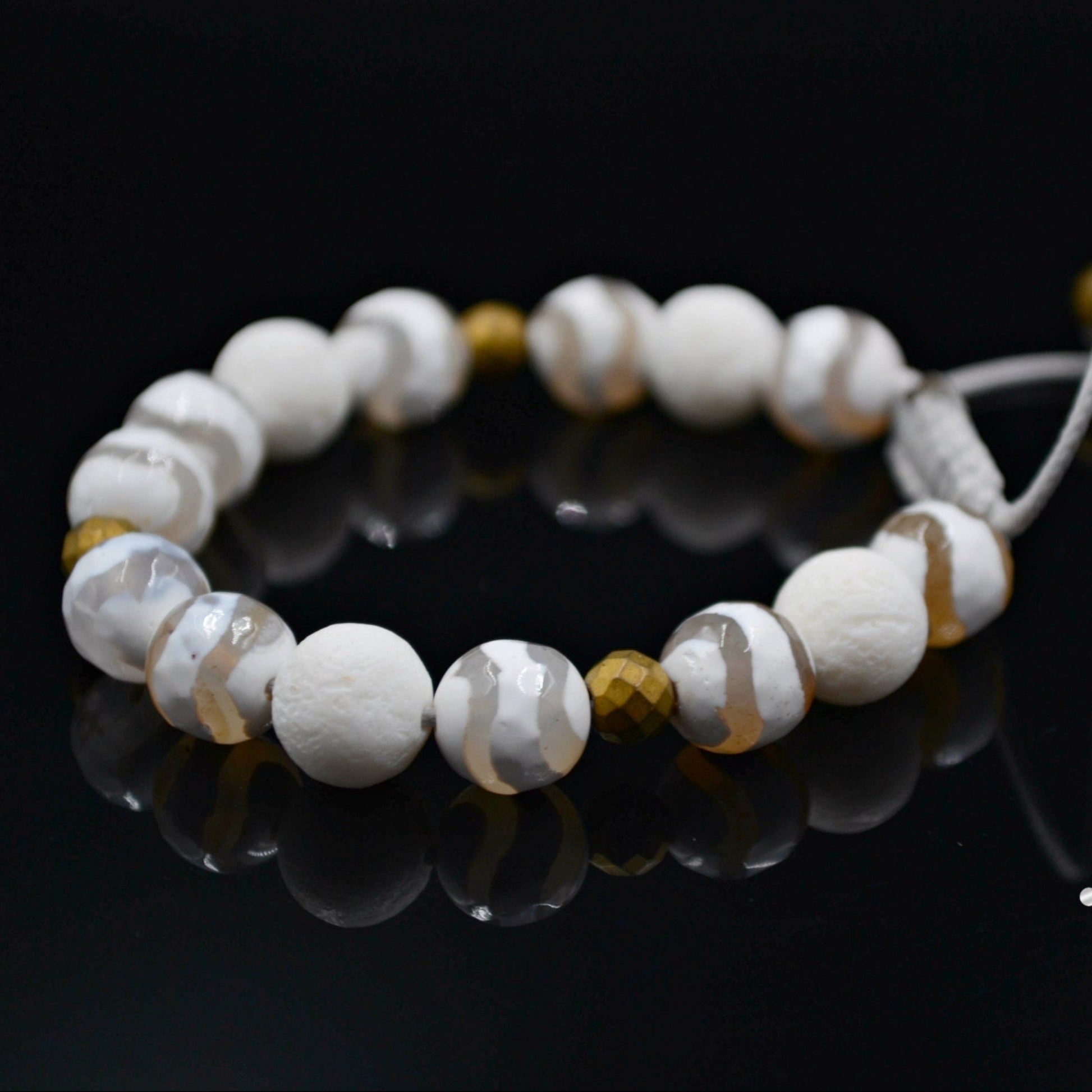 White Coral Beaded Bracelet Women's Agate Bracelet Macrame Bracelet Gift for Woman Everyday Bracelet Crystal Bracelet Hematite Bracelet - Shamballa Bracelet - Birthstone Bracelet - Gemstone Bracelet Men - Chakra Bracelet - Macrame Bracelet - Healing Bracelet - Valinde
