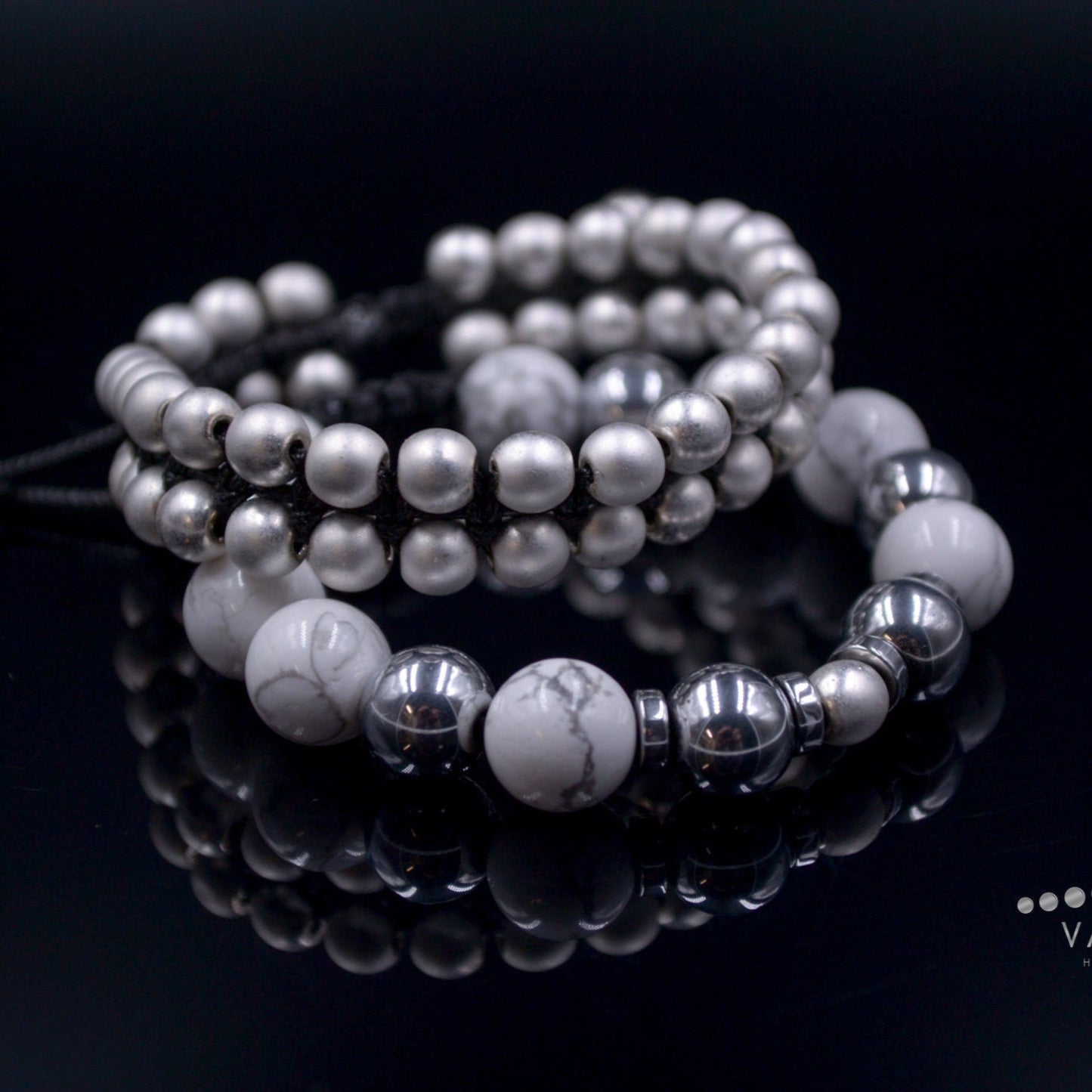 Women's Howlite and Hematite Bracelet Set / Adjustable Bracelets / Gift for Woman / Silver Hematite Bracelet / Double Row Bracelet for Woman - Shamballa Bracelet - Birthstone Bracelet - Gemstone Bracelet Men - Chakra Bracelet - Macrame Bracelet - Healing Bracelet - Valinde
