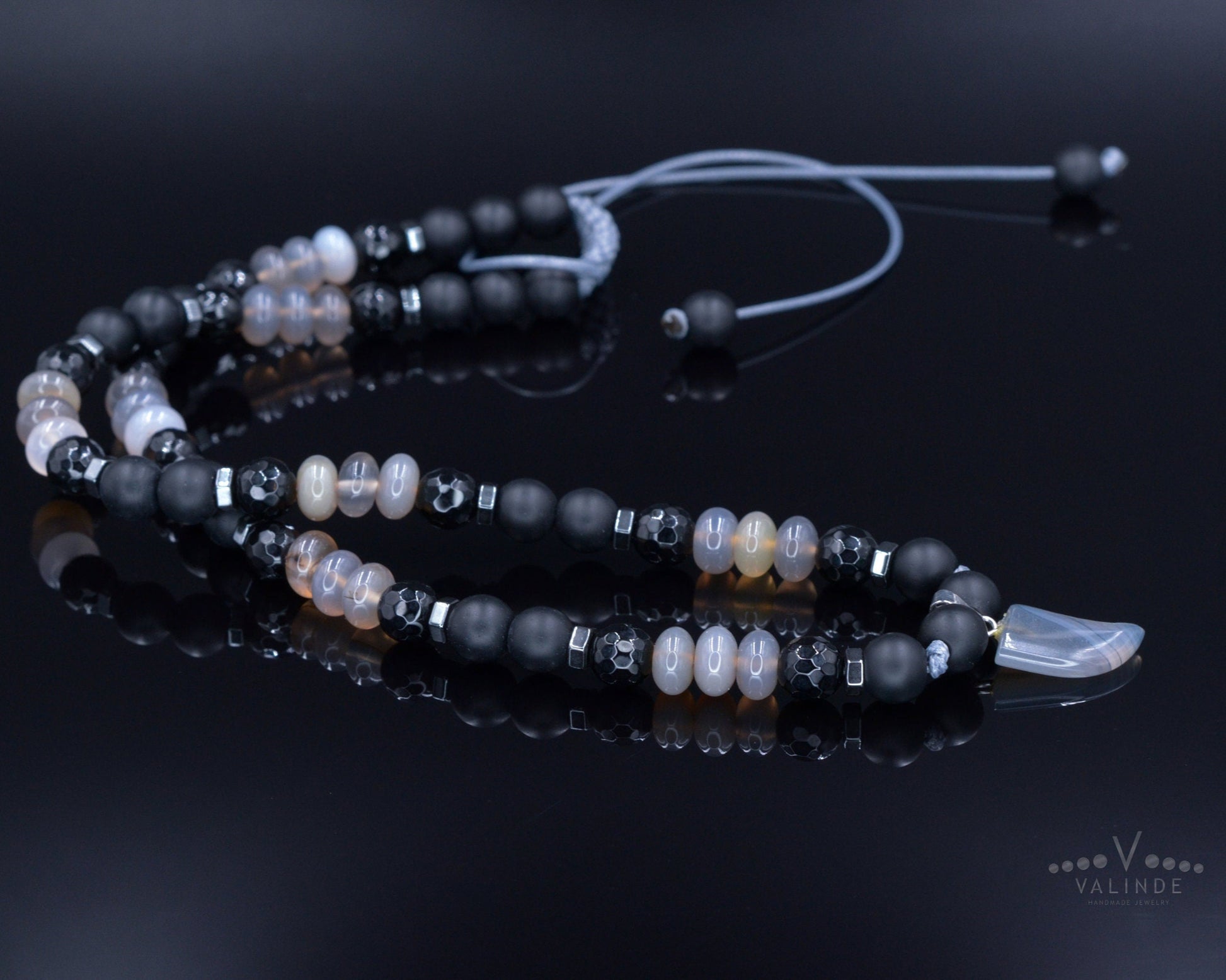 Men's Agate Choker Pendant Necklace - Black Onyx Necklace - Short Beaded Necklace - Gift for Men - Father's Day Gift - Crystal Necklace- Shamballa Necklace - Birthstone Necklace - Gemstone Necklace Men - Chakra Necklace - Macrame Necklace  - Healing Necklace - Valinde
