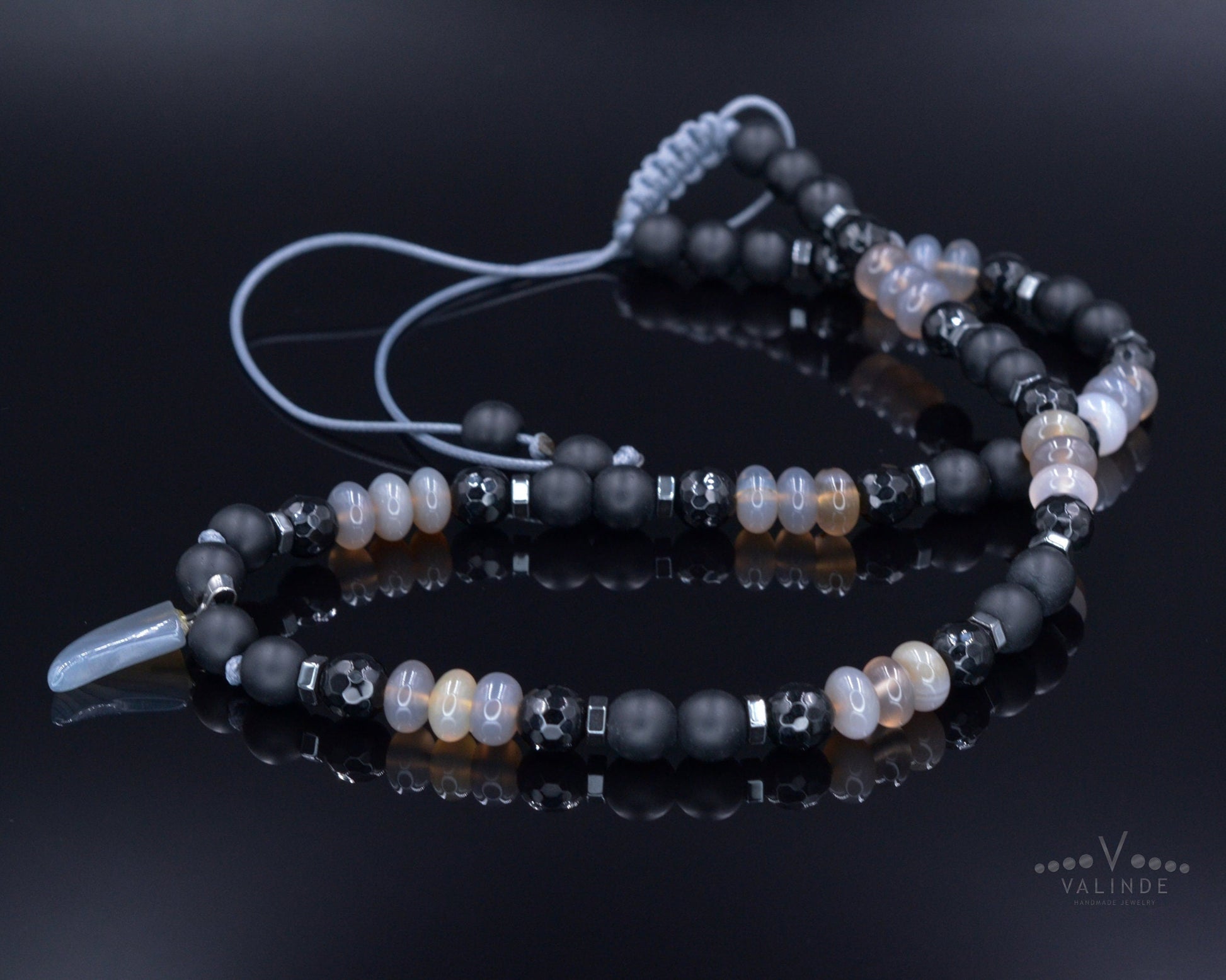 Men's Agate Choker Pendant Necklace - Black Onyx Necklace - Short Beaded Necklace - Gift for Men - Father's Day Gift - Crystal Necklace- Shamballa Necklace - Birthstone Necklace - Gemstone Necklace Men - Chakra Necklace - Macrame Necklace  - Healing Necklace - Valinde
