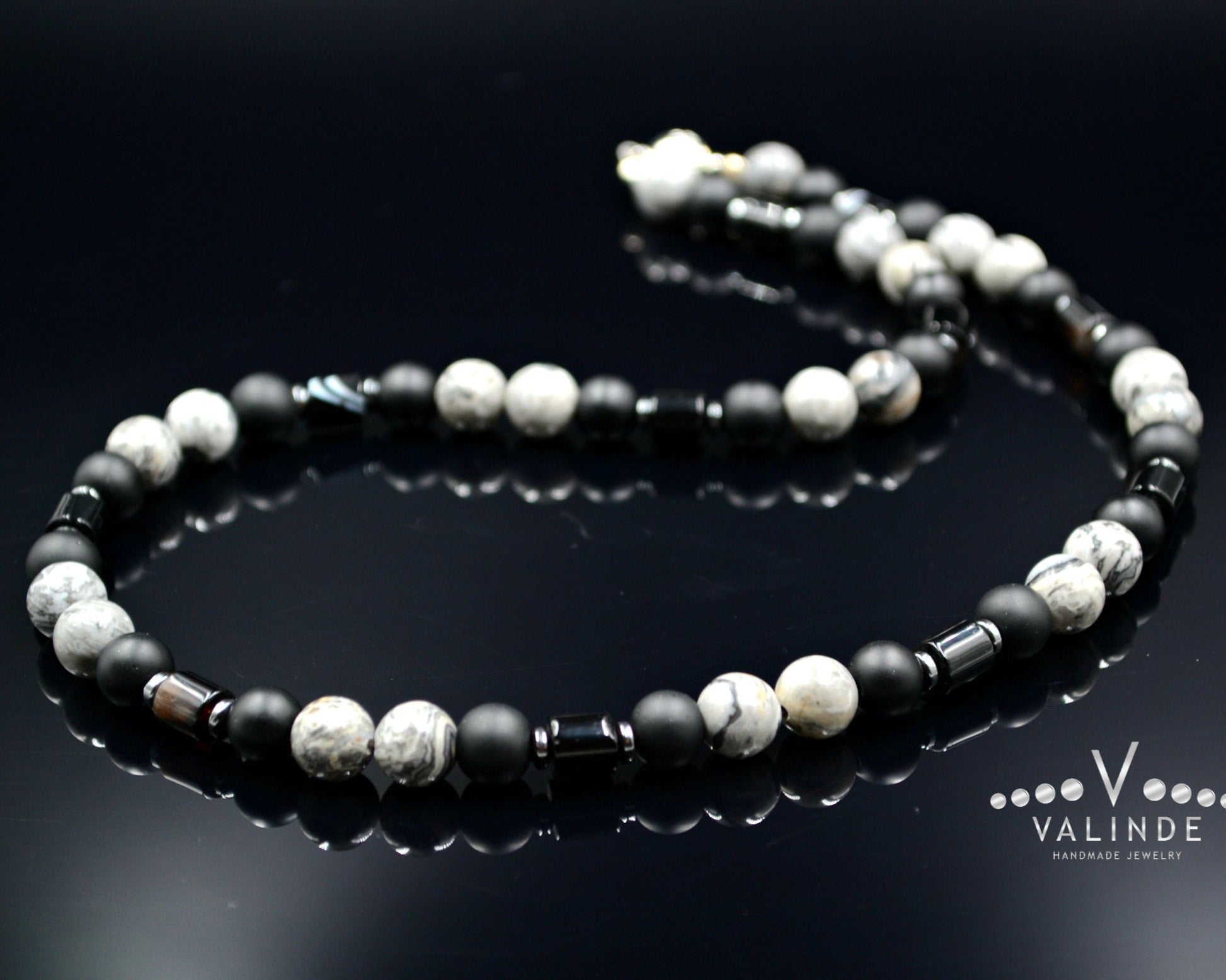 Surfer Necklace Men's Grey Jasper Necklace Black Onyx Necklace Short Gemstone Necklace Surf Jewelry Gift for Men Choker Stone Necklace - Shamballa Necklace - Birthstone Necklace - Gemstone Necklace Men - Chakra Necklace - Yoga Necklace - Mantra Necklace -Macrame Necklace  - Healing Necklace - Valinde
