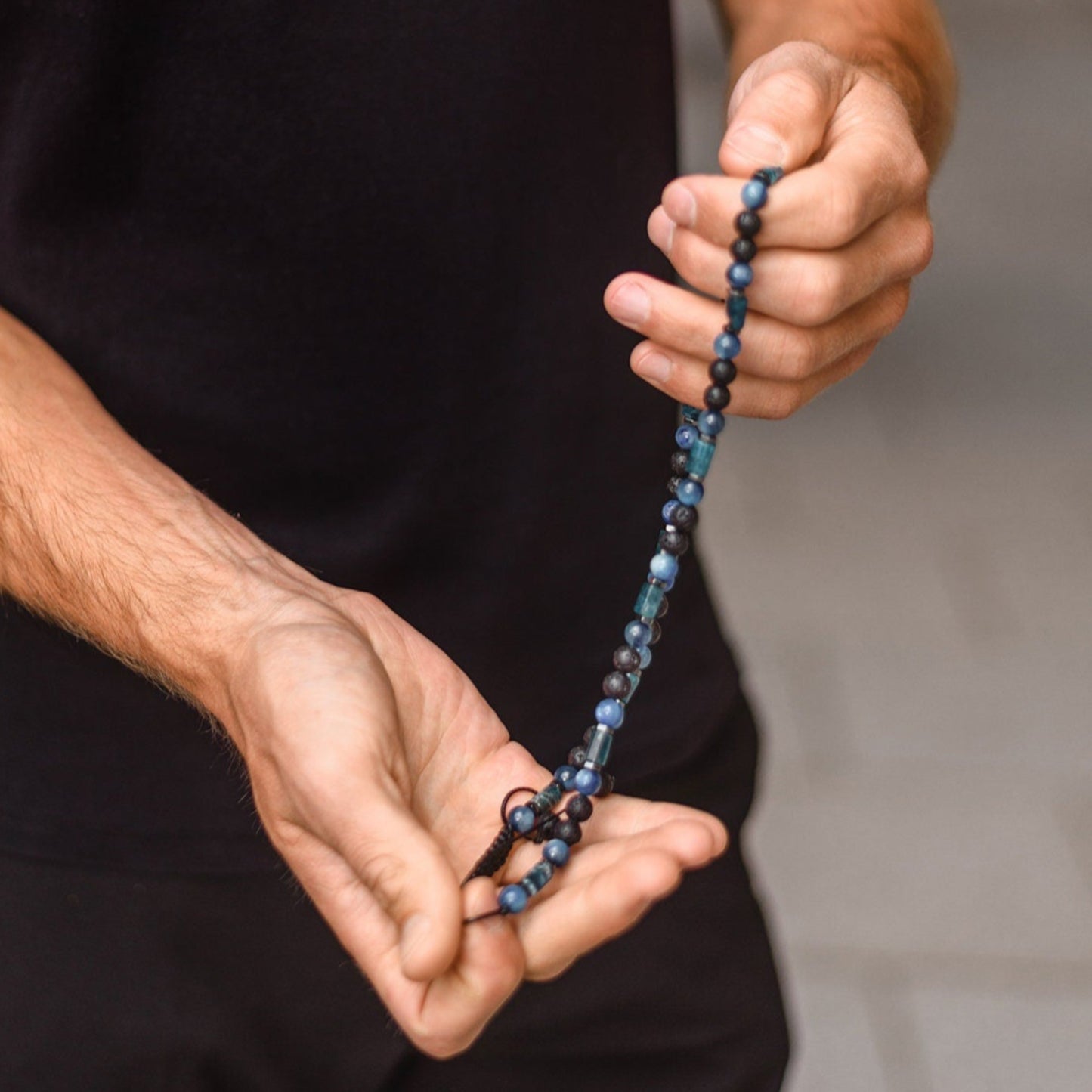Men's Genuine Kyanite Apatite Crystal Necklace - Short Beaded Necklace - Lava Stone Necklace - Gift for Men - Adjustable Surfer Necklace - Shamballa Necklace - Birthstone Necklace - Gemstone Necklace Men - Chakra Necklace - Macrame Necklace  - Healing Necklace - Valinde
