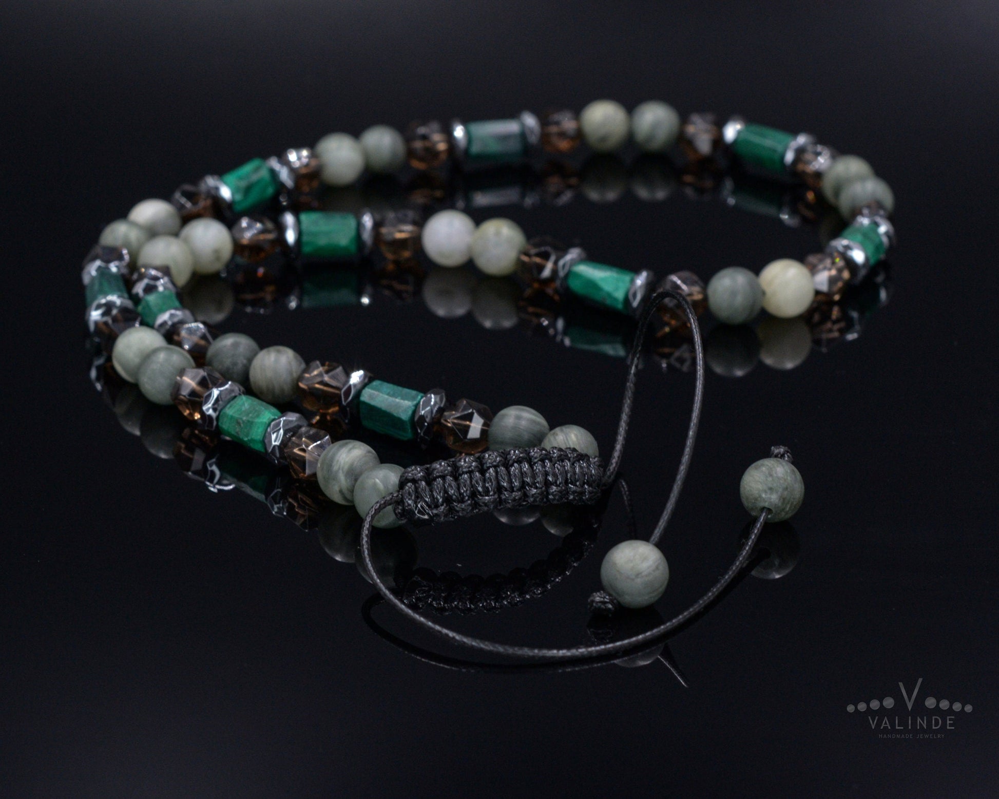 Raw Malachite Necklace for Men - Men's Short Crystal Necklace - Smoky Quartz and Agate Beaded Necklace - Gift for Men - Adjustable Necklace- Shamballa Necklace - Birthstone Necklace - Gemstone Necklace Men - Chakra Necklace - Macrame Necklace  - Healing Necklace - Valinde
