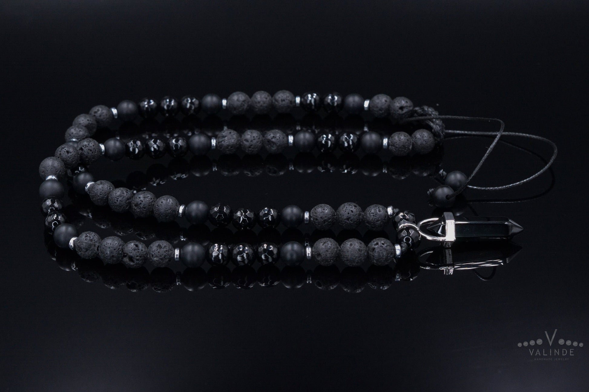 Men's Agate Pendant Necklace - Black Lava Stone Onyx Bead Necklace - Adjustable Short Necklace - Gift for Men - Black Agate Necklace - Shamballa Necklace - Birthstone Necklace - Gemstone Necklace Men - Chakra Necklace - Macrame Necklace  - Healing Necklace - Valinde
