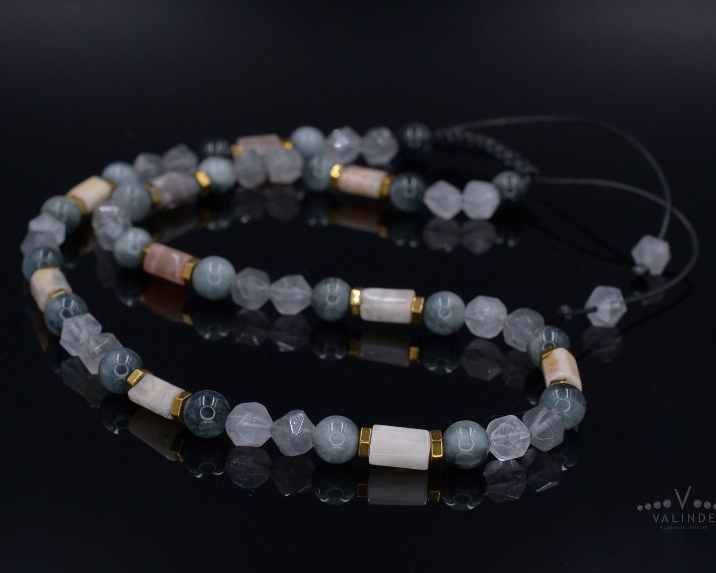 Men's Sunstone and Hawk's Eye Crystal Necklace - Quartz Beaded Necklace - Gift for Men - Short Adjustable Necklace - Father's Day Gift- Shamballa Necklace - Birthstone Necklace - Gemstone Necklace Men - Chakra Necklace - Macrame Necklace  - Healing Necklace - Valinde
