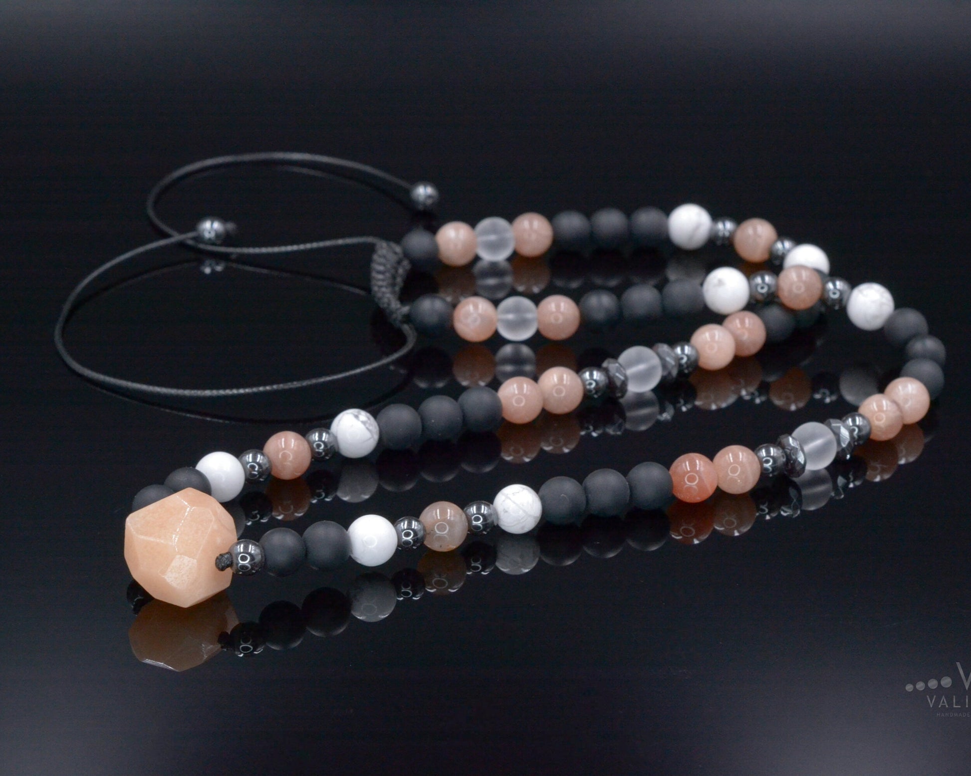 Men's Sunstone Short Necklace - Surfer Beaded Necklace - Black Onyx Necklace - Adjustable Necklace - Gift for Men -Howlite Hematite Necklace - Shamballa Necklace - Birthstone Necklace - Gemstone Necklace Men - Chakra Necklace - Macrame Necklace  - Healing Necklace - Valinde
