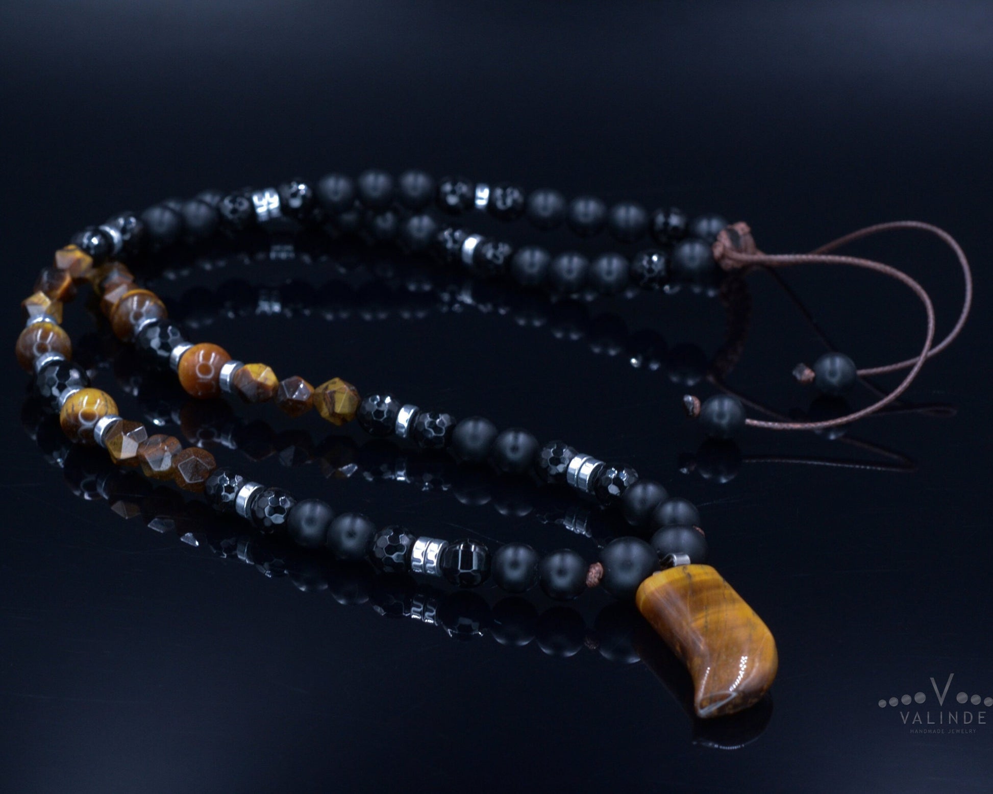 Tiger's Eye Pendant Necklace for Men - Long Crystal Necklace - Men's Black Onyx Necklace & Hematite - Gift for Men - Beaded Necklace - Shamballa Necklace - Birthstone Necklace - Gemstone Necklace Men - Chakra Necklace - Macrame Necklace  - Healing Necklace - Valinde
