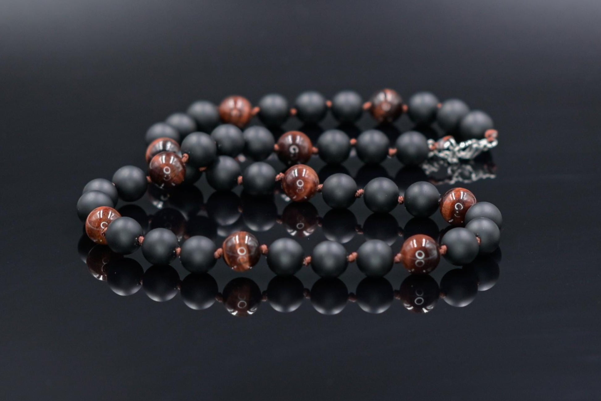 Red Tiger's Eye Gemstone Necklace Men's Black Onyx Necklace Stone Beads Necklace Crystal Necklace Gift for Men Short Beaded Necklace Kette - Shamballa Necklace - Birthstone Necklace - Gemstone Necklace Men - Chakra Necklace - Yoga Necklace - Mantra Necklace -Macrame Necklace  - Healing Necklace - Gift for Father - Gift For Men - Valinde
