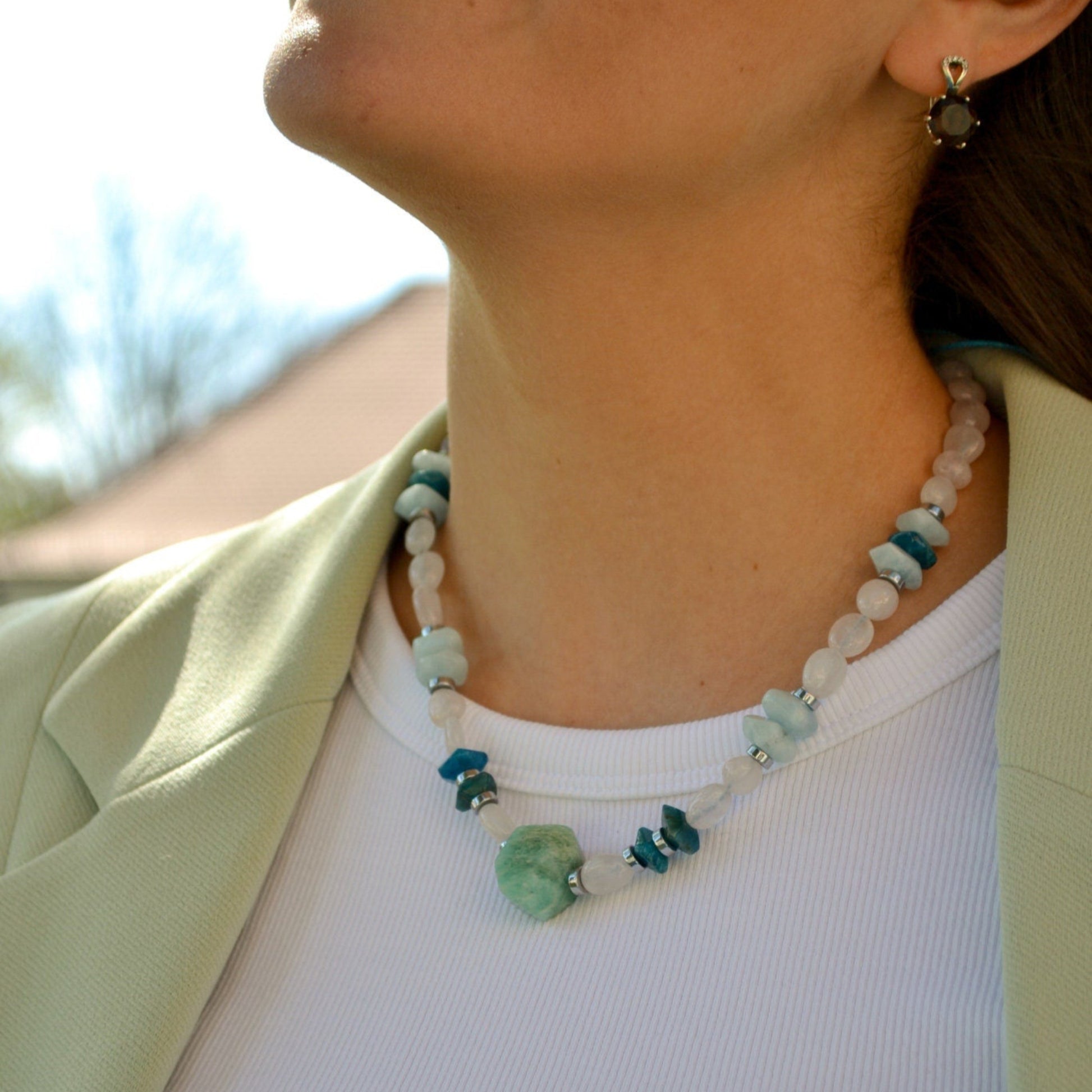Women's Aquamarine Necklace Short Crystal Necklace Rose Quartz Necklace Gift for Woman Apatite Beaded Necklace Gift for Women Women's Gift  - Shamballa Necklace - Birthstone Necklace - Gemstone Necklace Women - Chakra Necklace - Macrame Necklace  - Healing Necklace - Valinde
