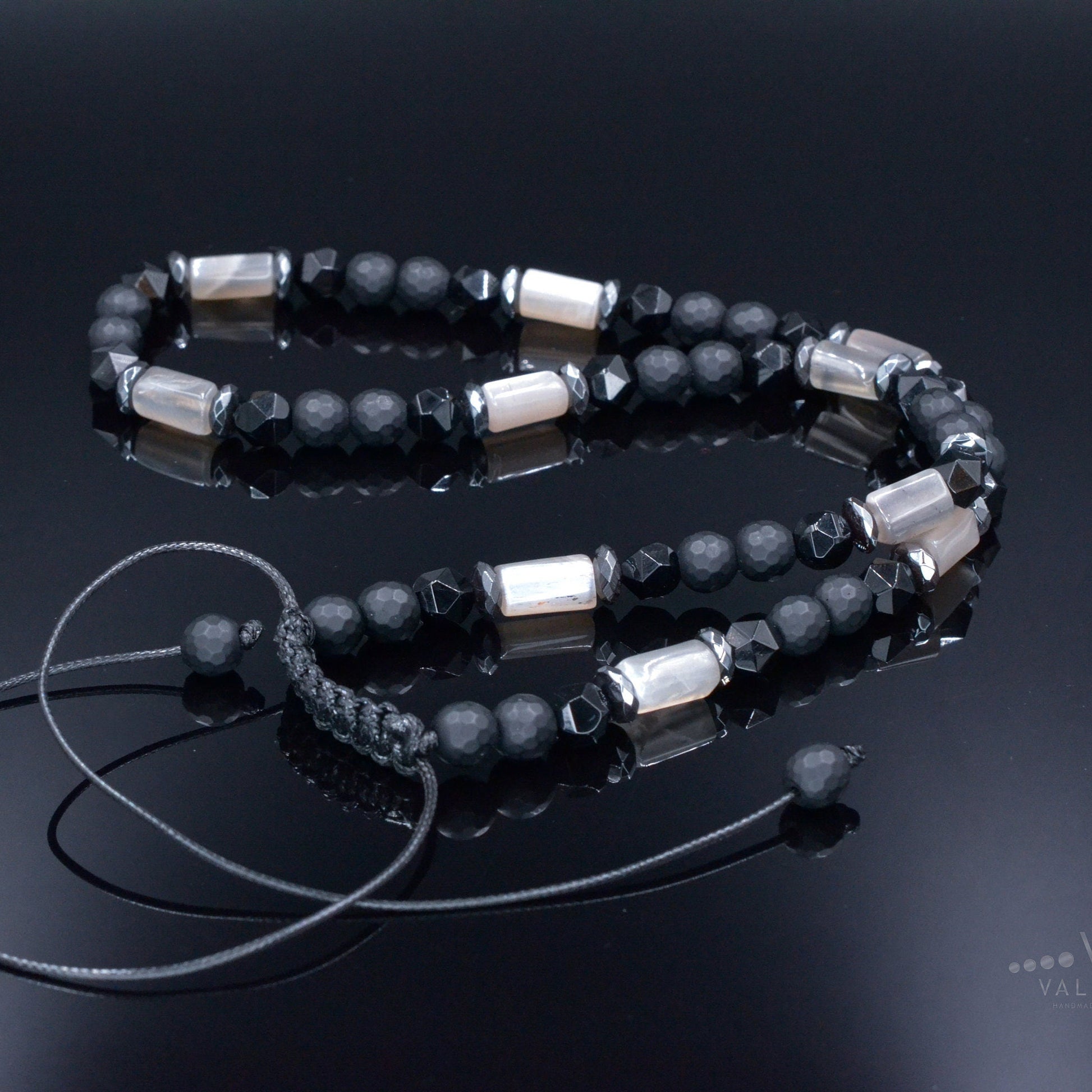 Men's Sunstone Necklace - Black Onyx Agate Hematite Beads Necklace - Short Adjustable Stone Necklace - Gift for Men - Father's Day Gift
